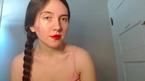 Isabella online show from 02/12/26, 06:03