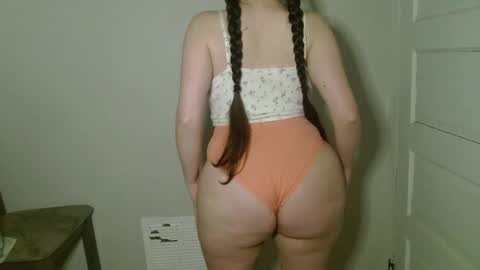 Isabella online show from 02/22/26, 08:02