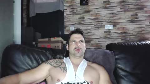 Bigboyband online show from 02/11/26, 03:39