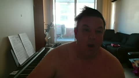Snapshot of bigboybenny176 chatting on 06/21/26, 09:50 bigboybenny176 online show from 06/21/26, 09:50