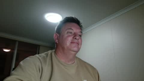Snapshot of bigboybenny176 chatting on 07/14/26, 04:02 bigboybenny176 online show from 07/14/26, 04:02