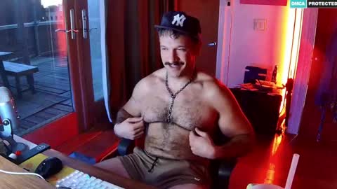 Snapshot of bigbro42069 chatting on 06/01/26, 12:45 BigBro online show from 06/01/26, 12:45