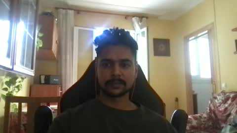 Snapshot of bigbrown_boy chatting on 09/23/25, 02:20 bigbrown_boy online show from 09/23/25, 02:20