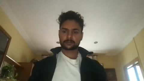 Snapshot of bigbrown_boy chatting on 10/29/25, 07:43 bigbrown_boy online show from 10/29/25, 07:43
