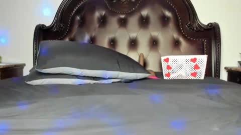 Snapshot of bigbuttsarena chatting on 03/05/25, 09:59 bigbuttsarena online show from 03/05/25, 09:59