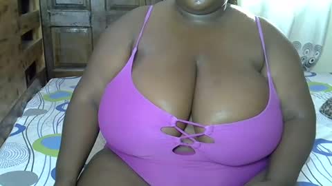 bigchocotities online show from 02/01/25, 02:24