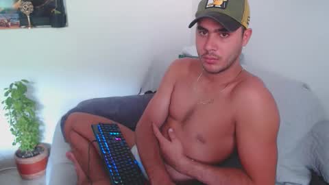 Isaac online show from 05/11/26, 05:10