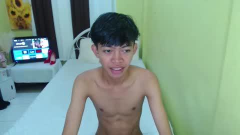 Snapshot of bigcock_kerbzz chatting on 09/18/25, 02:02 bigcock_kerbzz online show from 09/18/25, 02:02