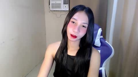 Snapshot of bigcock_luna chatting on 04/29/26, 08:51 Joyce online show from 04/29/26, 08:51