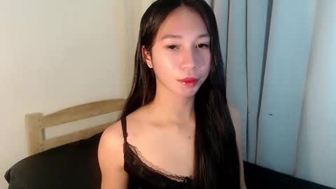 Snapshot of bigcock_luna chatting on 05/16/26, 01:54 Joyce online show from 05/16/26, 01:54