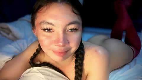 Snapshot of bigcock_yeng chatting on 02/18/26, 02:24 Yeng online show from 02/18/26, 02:24