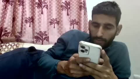 akash online show from 02/01/25, 09:43