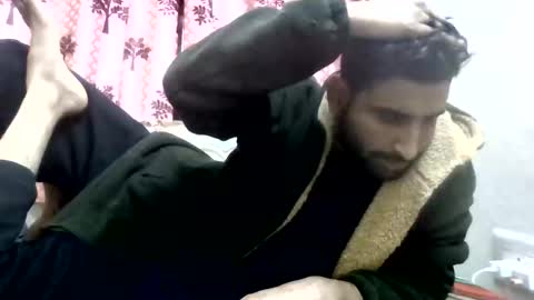 akash online show from 12/13/25, 07:53