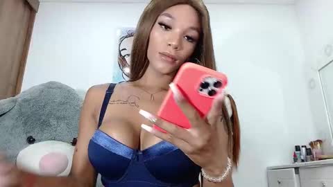     ..     online show from 01/11/26, 05:12