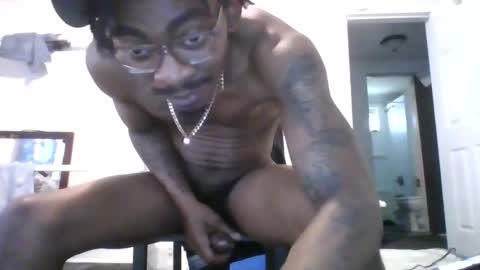 Snapshot of bigcockjohn36 chatting on 09/10/25, 11:54 bigcockjohn36 online show from 09/10/25, 11:54