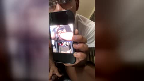 Snapshot of bigcockjohn36 chatting on 01/06/26, 06:50 bigcockjohn36 online show from 01/06/26, 06:50