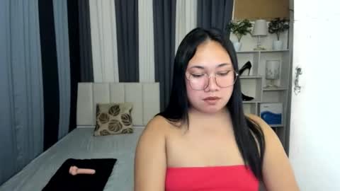 Snapshot of bigcocklexie chatting on 02/24/26, 05:33 BABY LEXIE online show from 02/24/26, 05:33