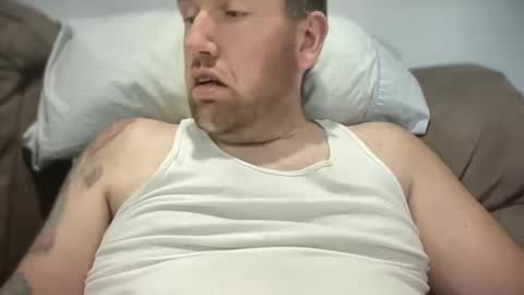 Snapshot of bigcocksuckingslut chatting on 12/31/24, 07:40 bigcocksuckingslut online show from 12/31/24, 07:40