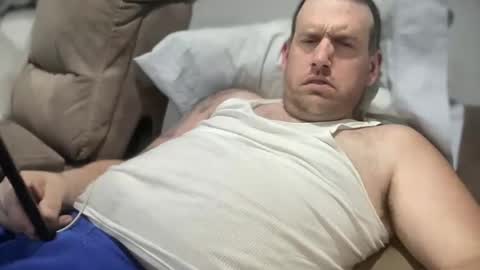 Snapshot of bigcocksuckingslut chatting on 01/06/25, 02:26 bigcocksuckingslut online show from 01/06/25, 02:26