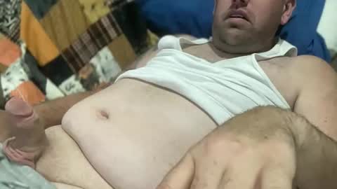 Snapshot of bigcocksuckingslut chatting on 11/06/25, 01:28 bigcocksuckingslut online show from 11/06/25, 01:28