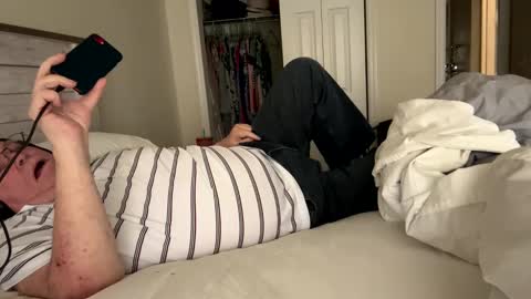 Craig online show from 11/19/25, 06:41