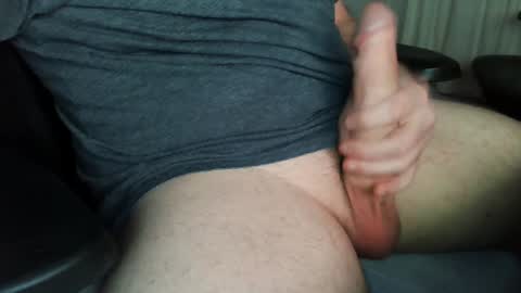 Snapshot of bigdaddy7359 chatting on 02/02/25, 12:51 Alex online show from 02/02/25, 12:51