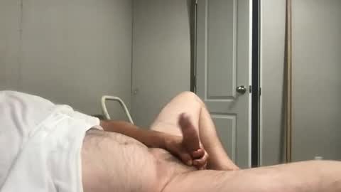 Snapshot of bigdaddydelight chatting on 05/20/26, 01:45 bigdaddydelight online show from 05/20/26, 01:45