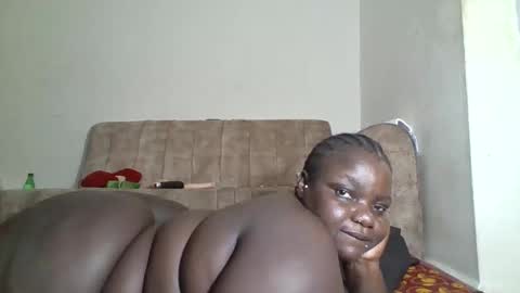 Snapshot of bigdarkass chatting on 02/10/26, 05:00 VIOLET online show from 02/10/26, 05:00