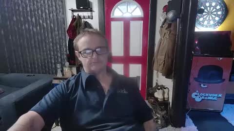 Snapshot of bigdbrillion chatting on 02/27/25, 01:28 Darryl online show from 02/27/25, 01:28