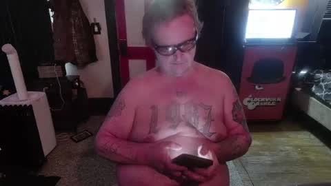 Snapshot of bigdbrillion chatting on 07/18/26, 10:13 Darryl online show from 07/18/26, 10:13