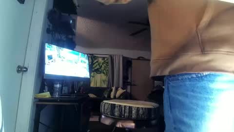 Snapshot of bigdickbandit504 chatting on 01/23/25, 12:35 Rashad online show from 01/23/25, 12:35
