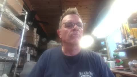 bigdittle1 online show from 10/24/25, 10:39