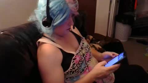 Madelyn online show from 11/23/25, 03:39