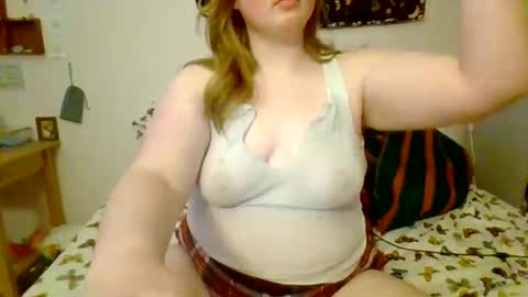 Snapshot of bigfella0503 chatting on 04/10/26, 12:05 Biggirl7980 online show from 04/10/26, 12:05