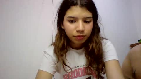 Snapshot of bigfinger125 chatting on 12/11/24, 08:15 Lucy and Fred online show from 12/11/24, 08:15