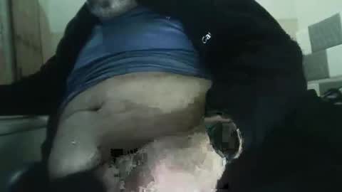 bigfish22222 online show from 12/17/25, 08:26