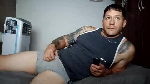 Snapshot of biggeboyy chatting on 02/07/26, 01:53 biggeboyy online show from 02/07/26, 01:53