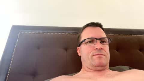 bigger22332233 online show from 12/22/24, 06:15