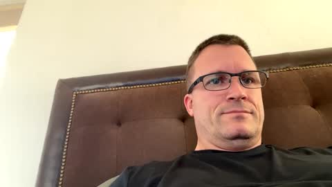 bigger22332233 online show from 12/31/24, 05:29