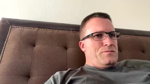 bigger22332233 online show from 01/27/25, 10:49