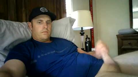 Snapshot of biggie19523064 chatting on 07/17/26, 06:57 biggie19523064 online show from 07/17/26, 06:57