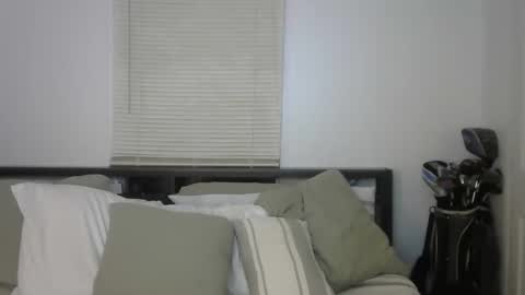 Gavin online show from 02/09/25, 04:14