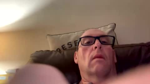 biggloves4bighands online show from 10/28/25, 10:56