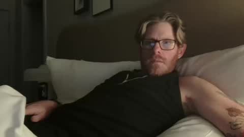 Snapshot of bigguy4funtime chatting on 10/11/25, 09:30 bigguy4funtime online show from 10/11/25, 09:30