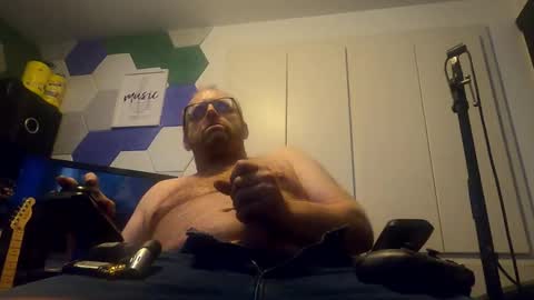 biggydee8989 online show from 10/25/25, 10:56