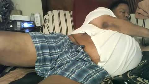 biggyscorpio online show from 11/10/25, 02:32