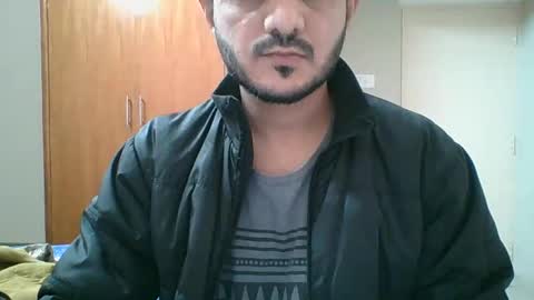 Snapshot of bighandsomesatisfy chatting on 12/24/24, 10:01 bighandsomesatisfy online show from 12/24/24, 10:01