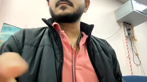 Snapshot of bighandsomesatisfy chatting on 01/14/25, 04:47 bighandsomesatisfy online show from 01/14/25, 04:47