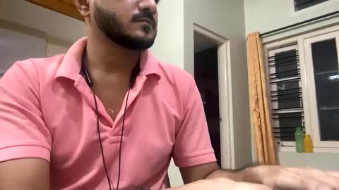 Snapshot of bighandsomesatisfy chatting on 01/15/25, 01:52 bighandsomesatisfy online show from 01/15/25, 01:52