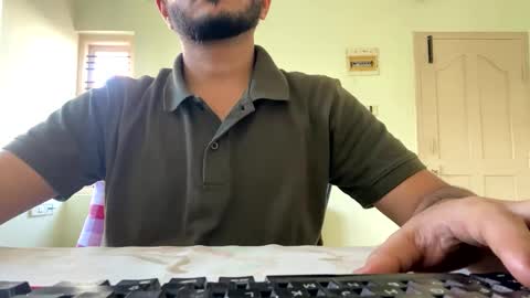 Snapshot of bighandsomesatisfy chatting on 01/20/25, 09:46 bighandsomesatisfy online show from 01/20/25, 09:46